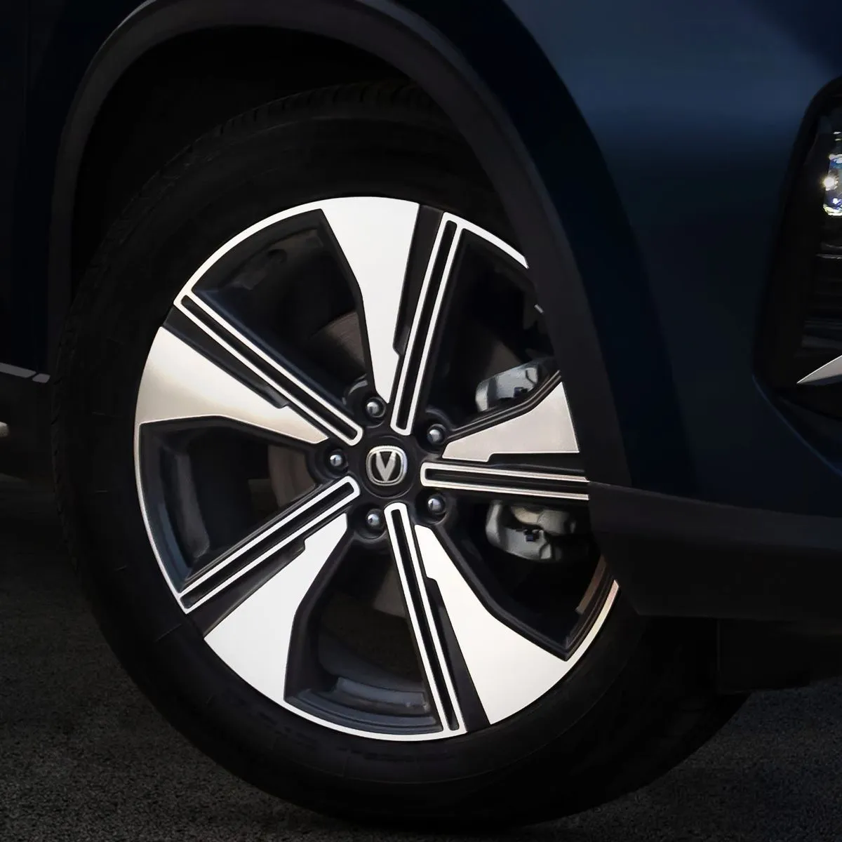 cs75-pro-ext-hyperblade-rims-1920w